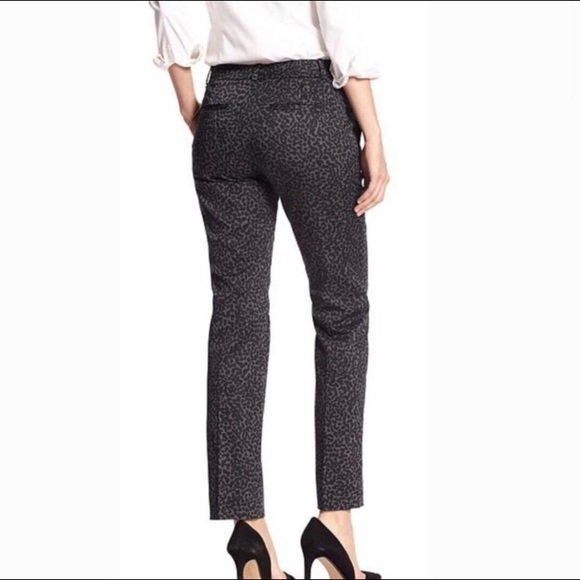 BANANA REPUBLIC Reegan Animal Print Ankle Dress Pants - Picture 2 of 8